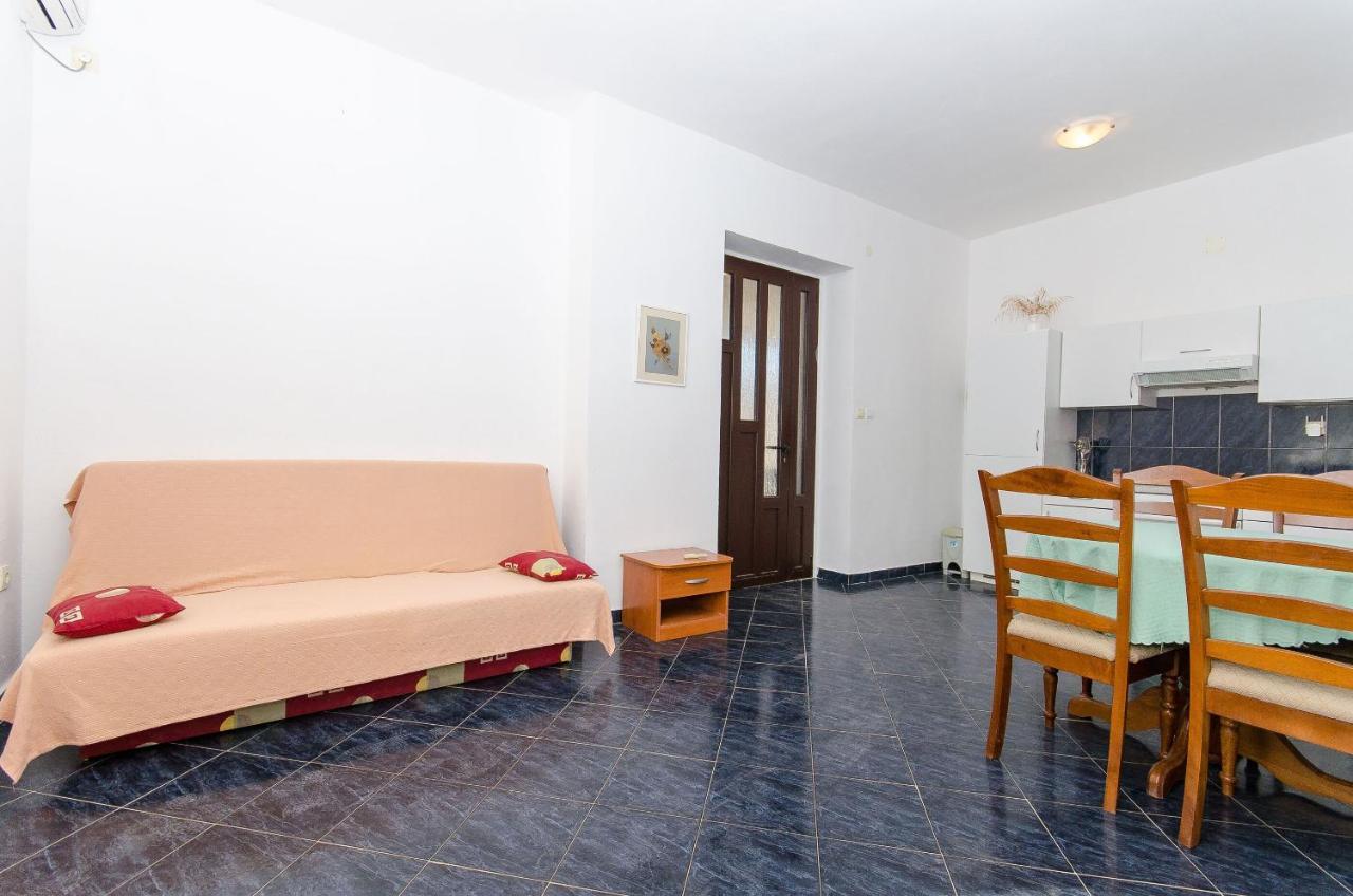 Apartments Ivanka Vis Exterior foto